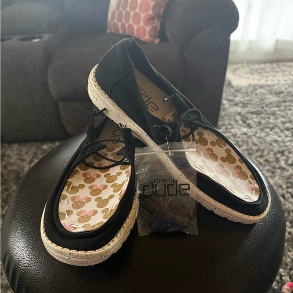 Hey Dude Women's Black Flats with Gold and Pink Disney Minnie Mouse Pattern - Picture 3 of 6